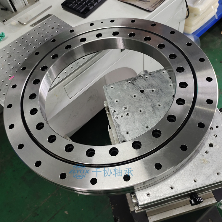 [ZLYQX]不同系列的交叉滾子軸承都有什么型號？特點用途介紹